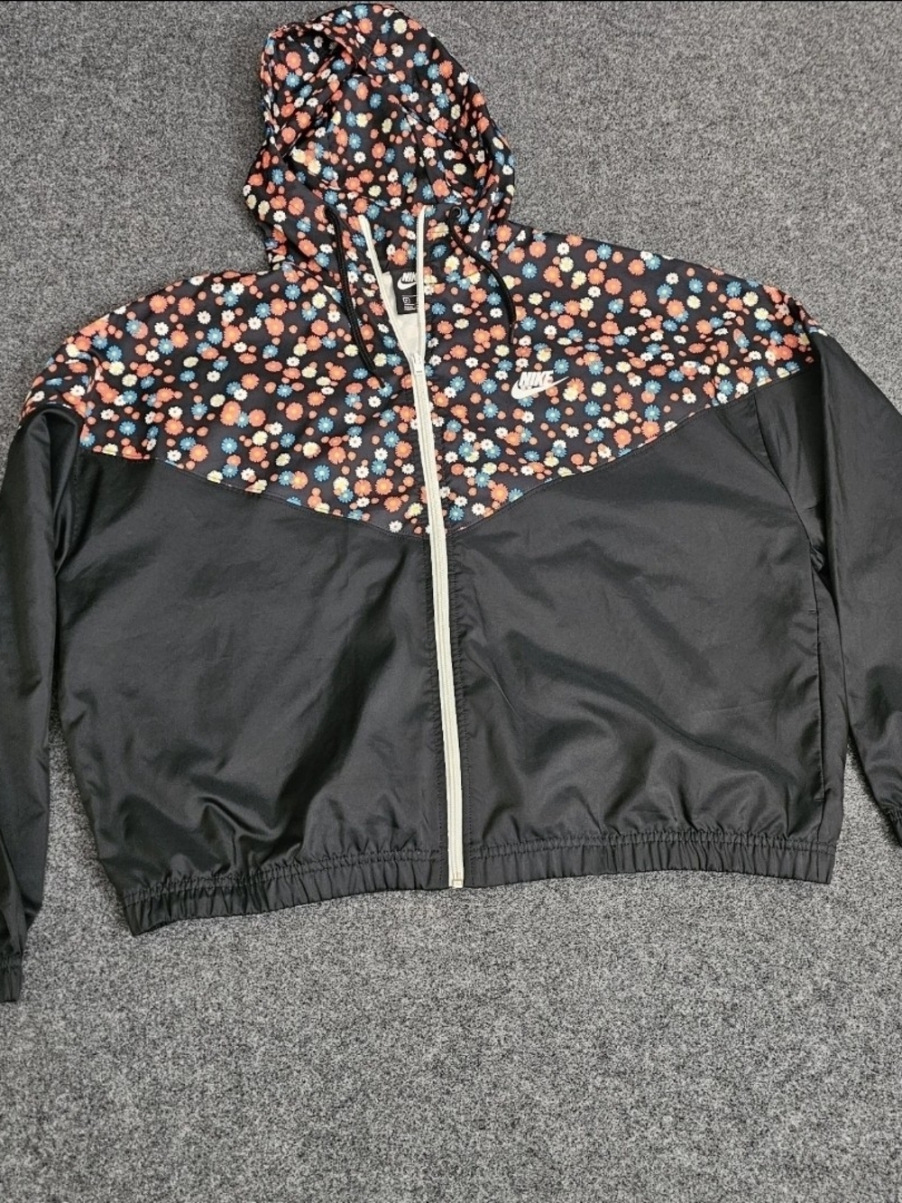 Nike Women’s Black Hooded Windbreaker with Floral Print Yoke